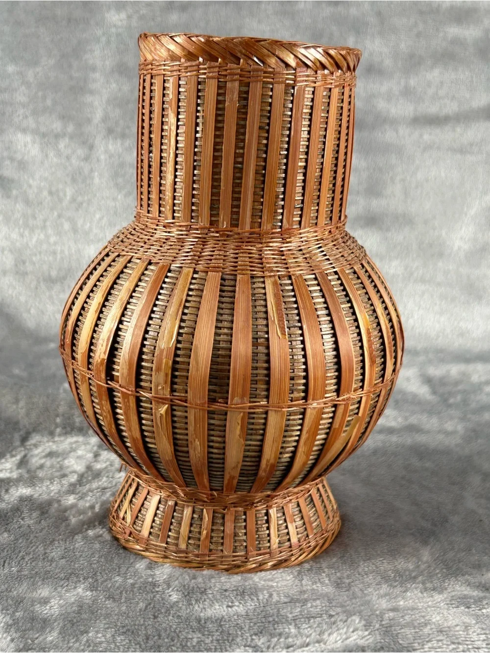 Vintage Wicker Vase Handwoven Rattan Boho‎ Rustic Brown Small Decor